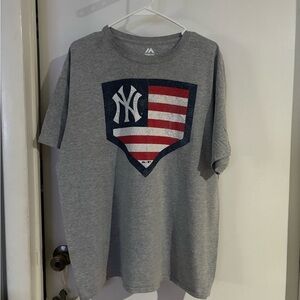 Majestic Gray Yankees Tee with Flag Emblem